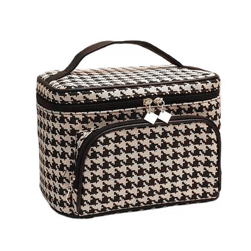 Large-capacity Fashionable Cosmetic Bag