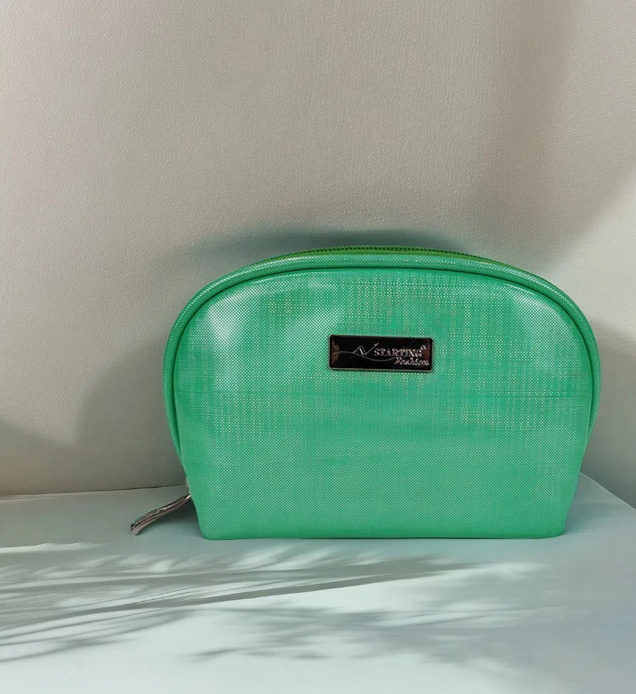 Fashionable Multifunctional Cosmetic Bag