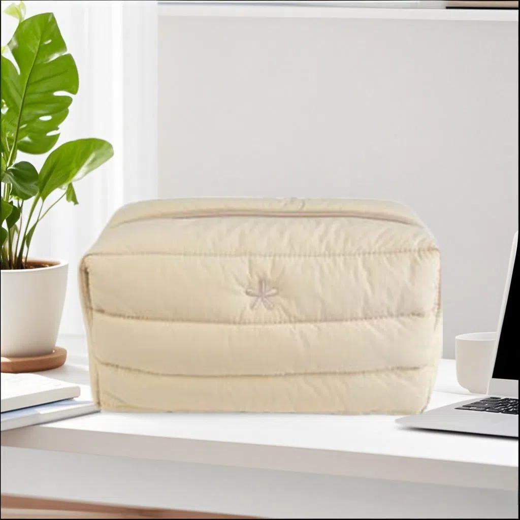Custom Cosmetic Bags for Wholesale: How OEM/ODM Suppliers Help You Meet MOQ, Branding & Lead Time Requirements